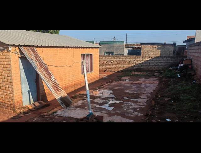 2 BEDROOM HOUSE FOR SALE IN MAMELODI EAST